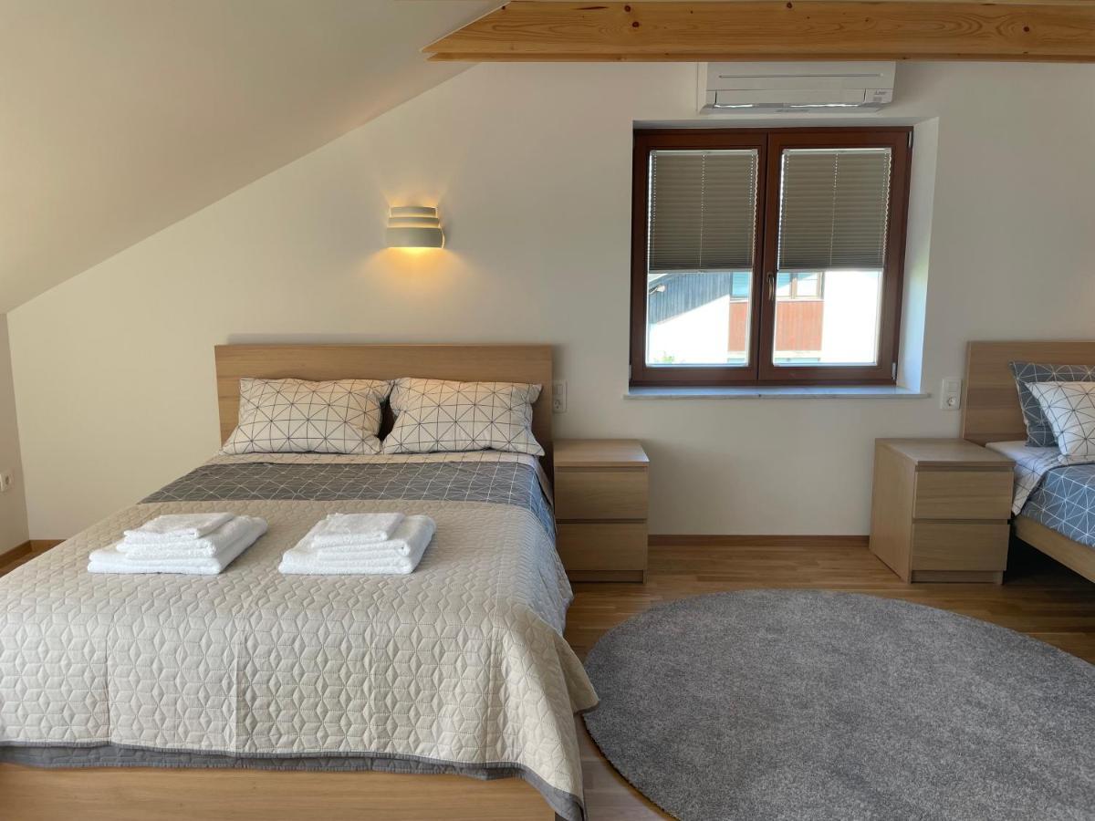 Apartment Anmari Радовлица Екстериор снимка