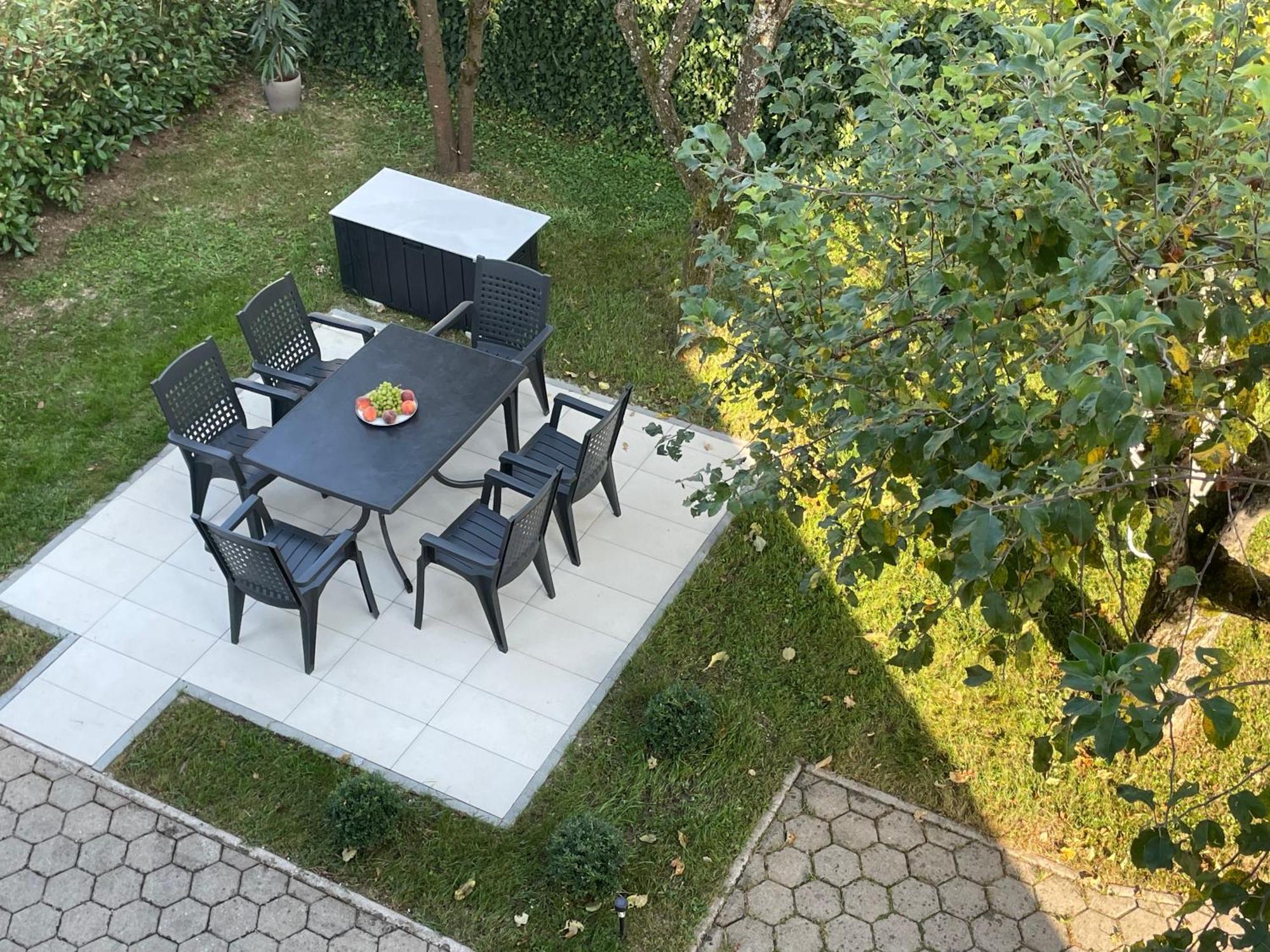 Apartment Anmari Радовлица Екстериор снимка